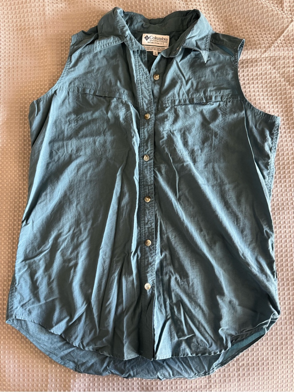 Columbia Women’s Sleeveless Button-Down Shirt Grey Blue Comfortable VGC Large